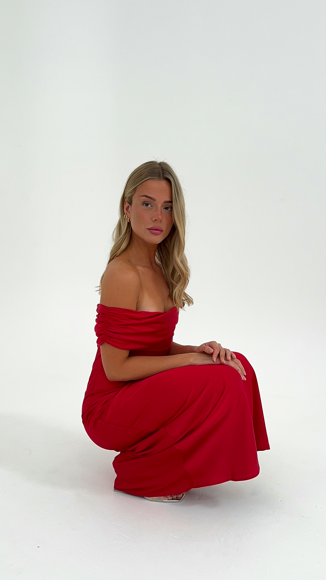 KAYLA GOWN WINE (SHOOT SAMPLE)